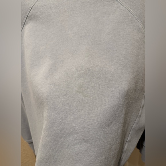 Vuori Restore Oversized Crew Neck Sweatshirt in Light Cloud , size Small - Picture 9 of 11